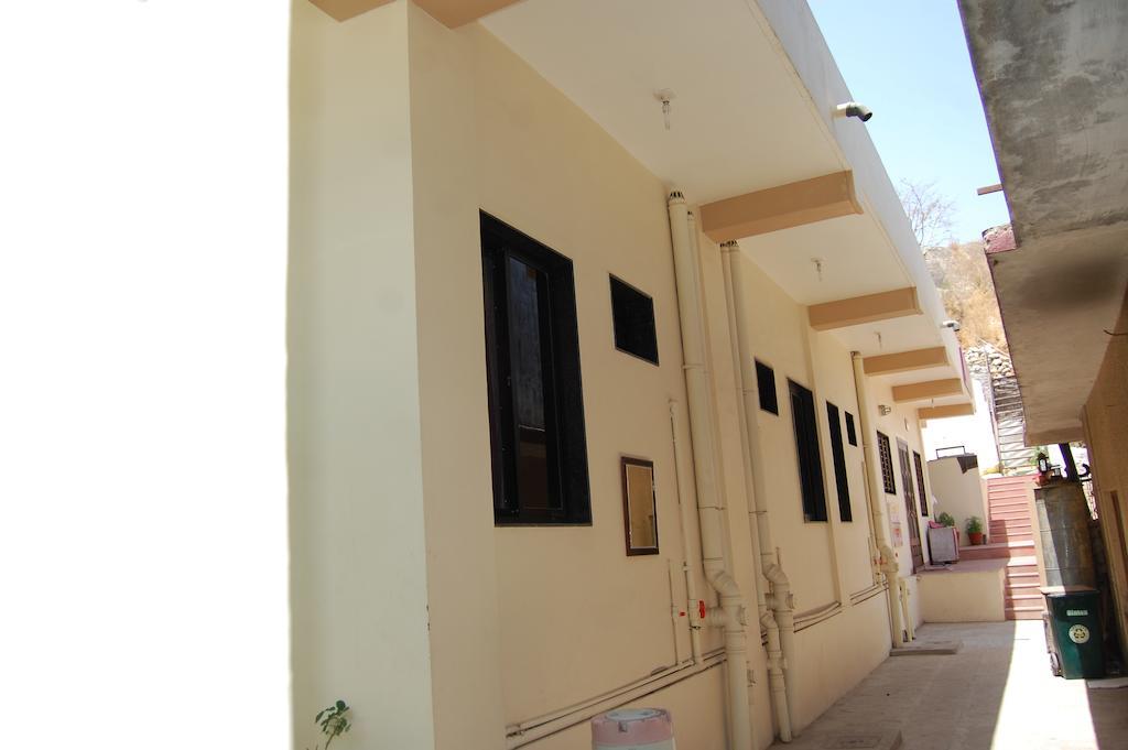 Hotel Ganesh Oasis Mount Abu Exterior foto
